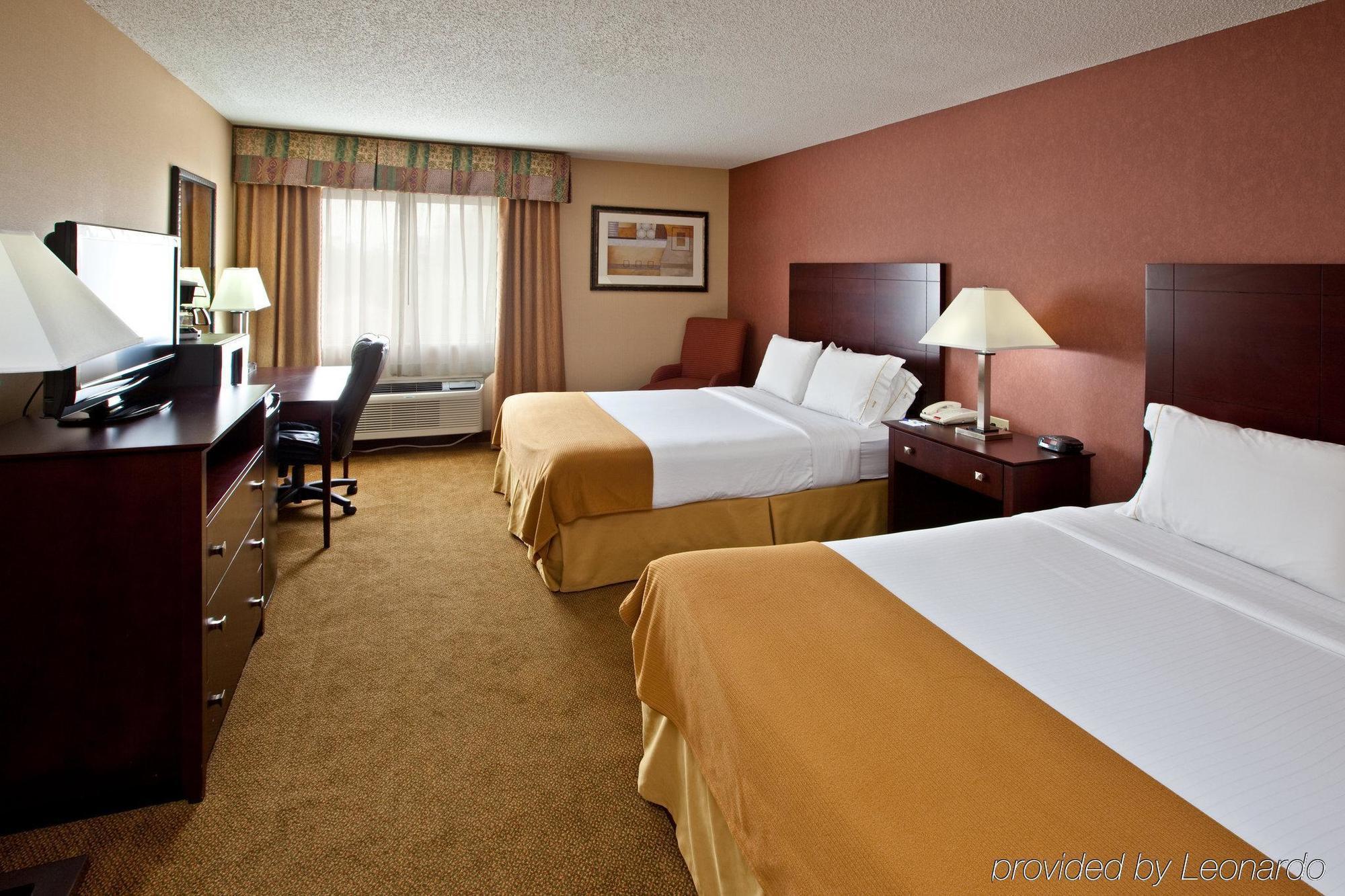Holiday Inn Express Hotel & Suites Cincinnati-North/Sharonville Bilik gambar