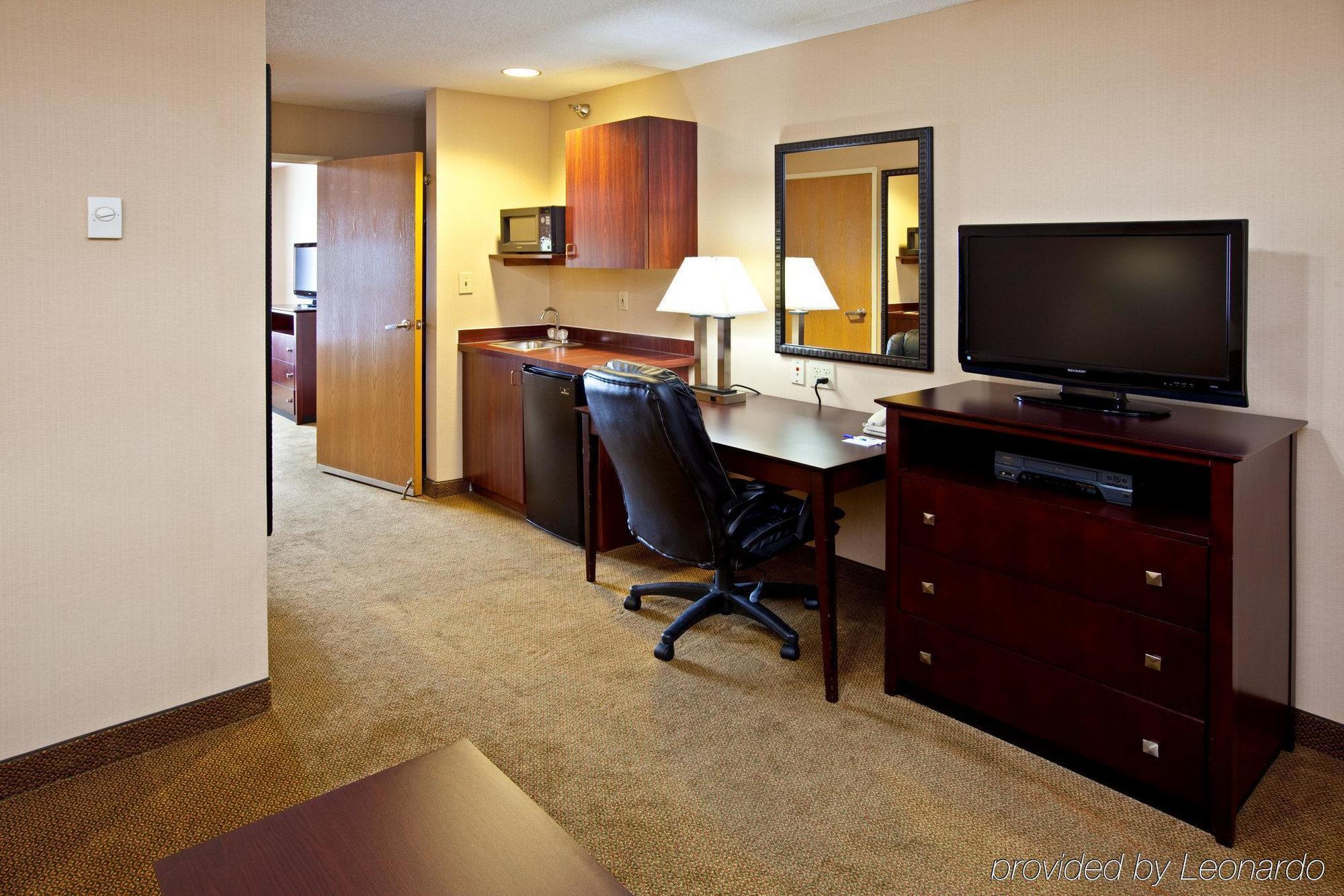 Holiday Inn Express Hotel & Suites Cincinnati-North/Sharonville Luaran gambar