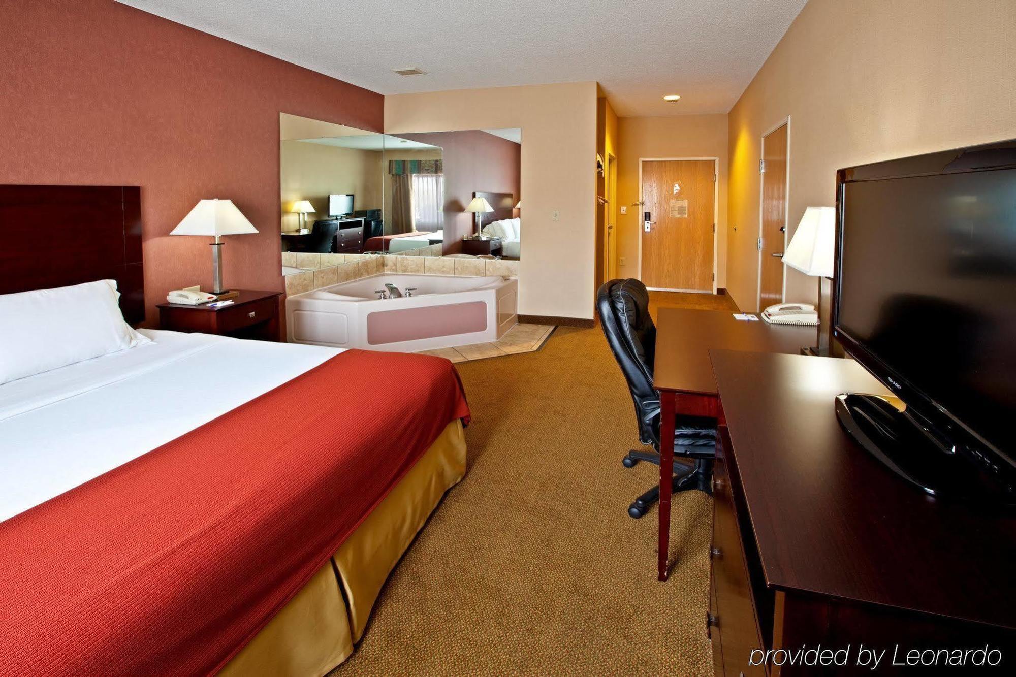 Holiday Inn Express Hotel & Suites Cincinnati-North/Sharonville Luaran gambar