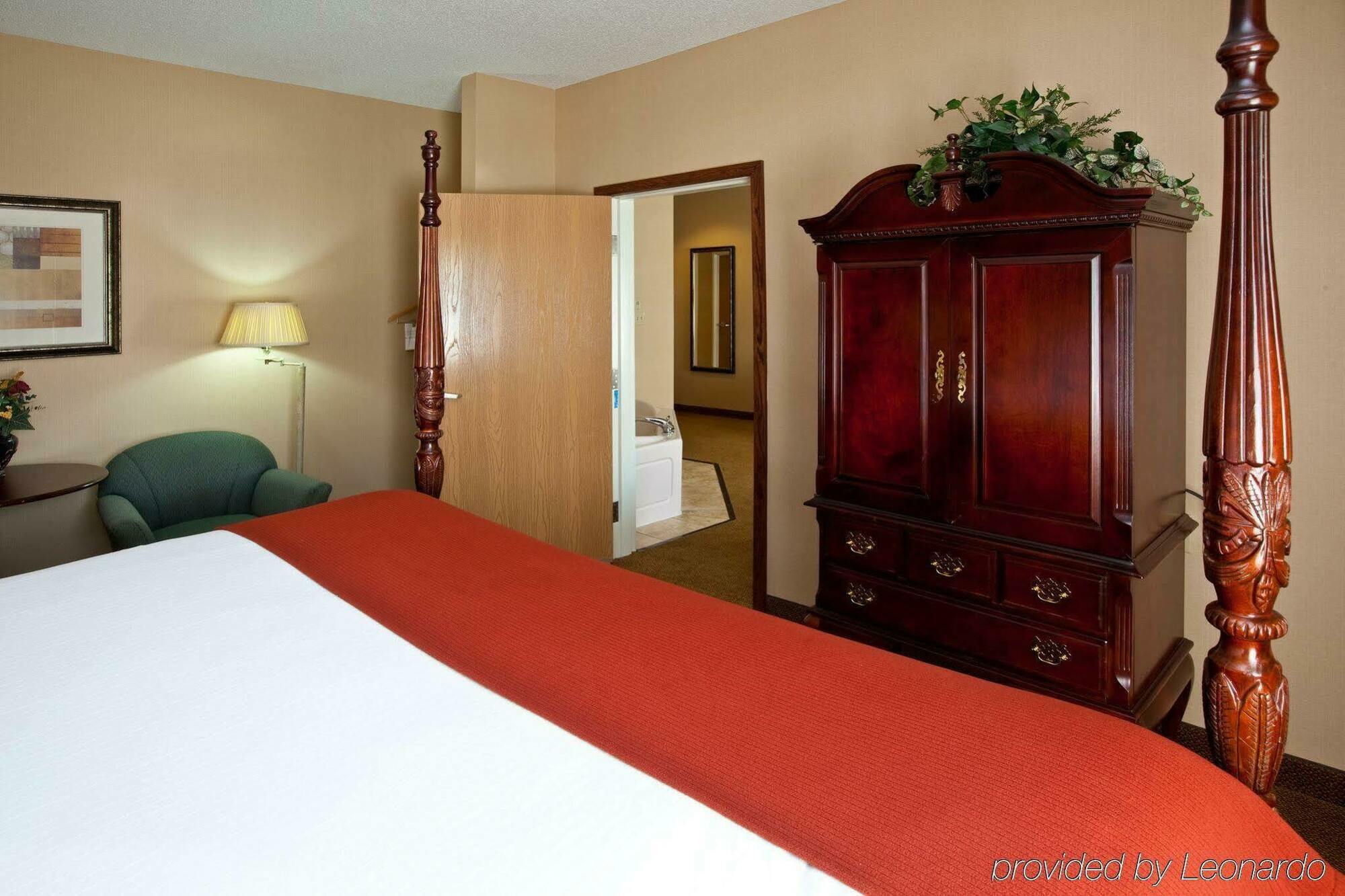 Holiday Inn Express Hotel & Suites Cincinnati-North/Sharonville Luaran gambar